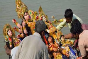 दुर्गा पक्षको १० औँ दिन विधिपूर्वक देवी विसर्जन गरिँदै